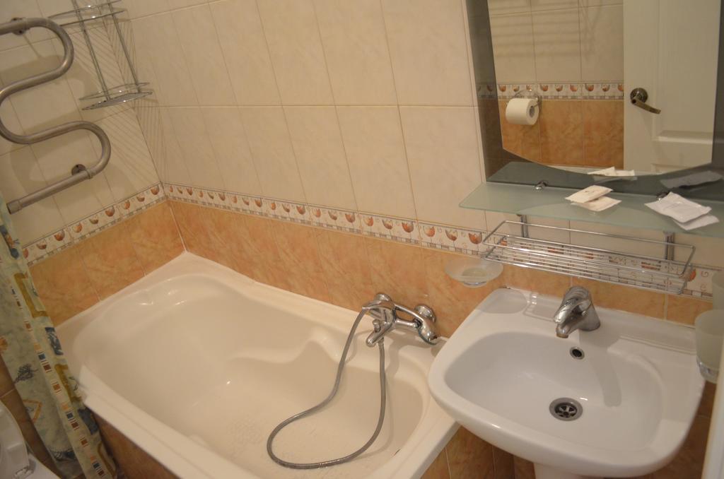 Chapayev Apartments Kijów Zewnętrze zdjęcie