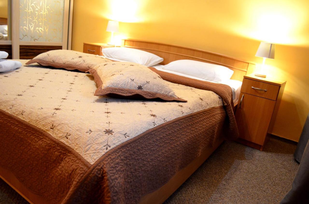 Chapayev Apartments Kijów Zewnętrze zdjęcie